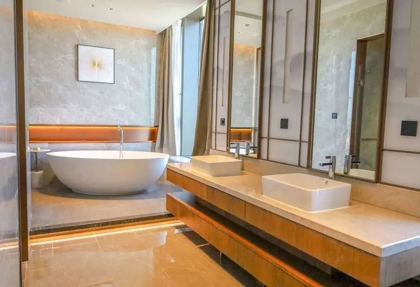 سوییت لوکس, Howard Johnson Optics Valley Hotel Wuhan