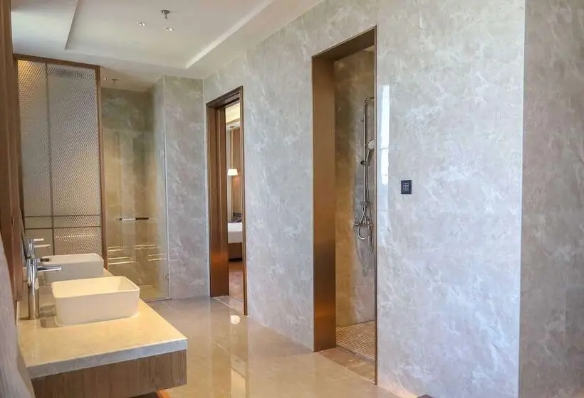 سوییت لوکس, Howard Johnson Optics Valley Hotel Wuhan