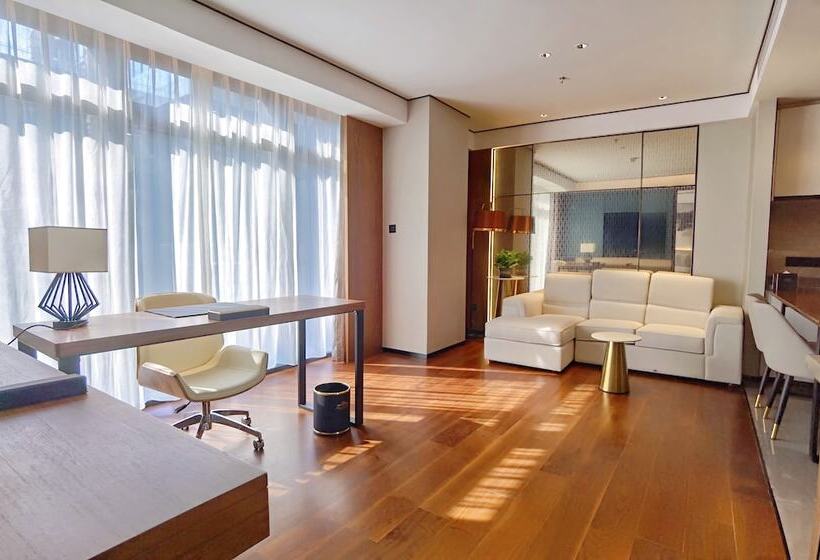 豪华套房, Howard Johnson Optics Valley Hotel Wuhan