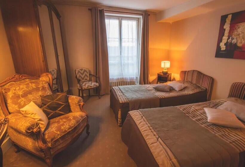 חדר סטנדרט, De La Banniere De France