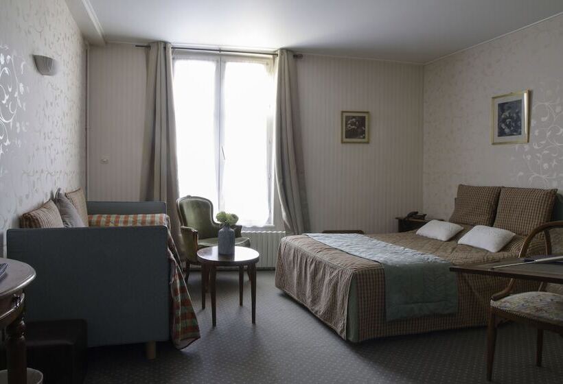 חדר סטנדרט, De La Banniere De France