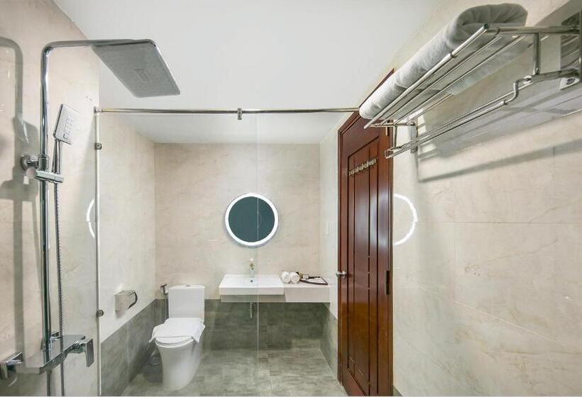 اتاق لوکس با چشمانداز دریا, Fansipan Danang