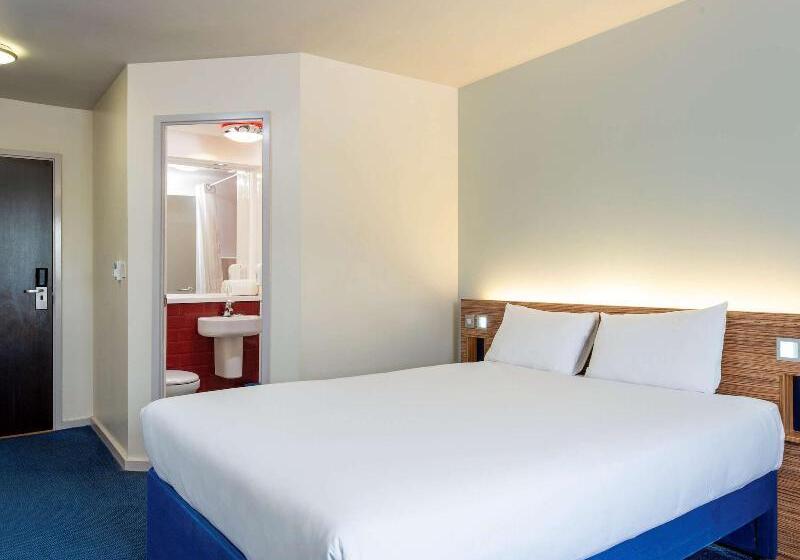 غرفة قياسية, Go2 Portishead Marina