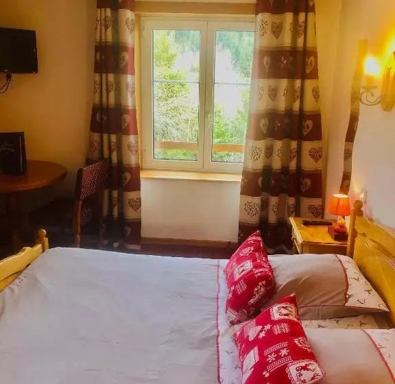 景色の見えるトリプルスタンダードルーム, L'auberge Au Bord Du Lac