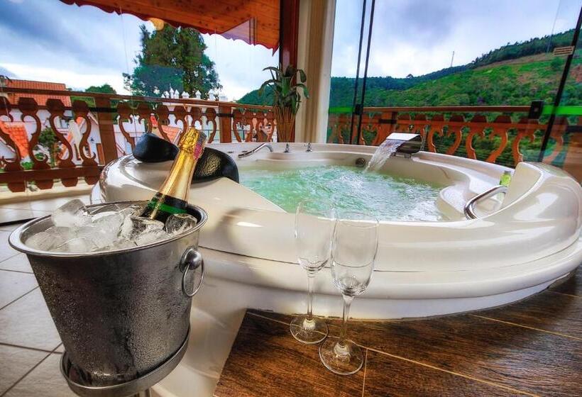 ハイドロマッサージバス付きジュニアスイート, Pousada Palos Verdes