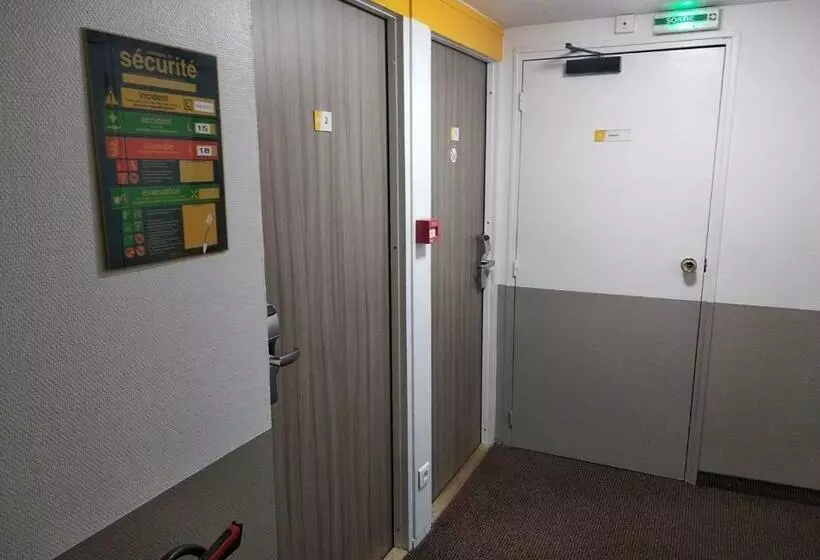 スタンダードルーム, Premiere Classe Metz Nord  Talange