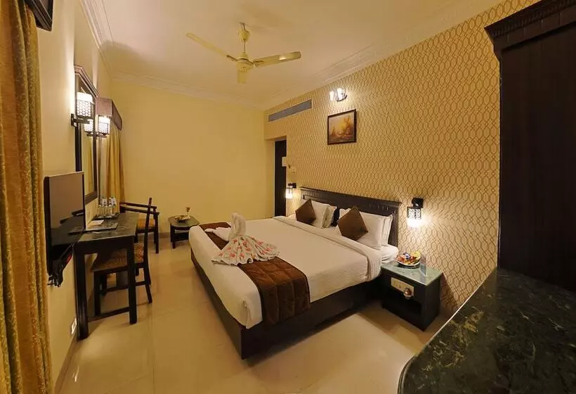 スタンダードルーム, Ams Raj Palace Sundar