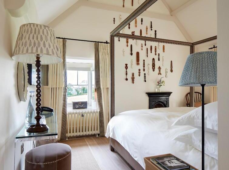 スイート, Grove Of Narberth