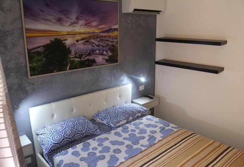 Номер Стандарт с Балконом, B&b Del Corso