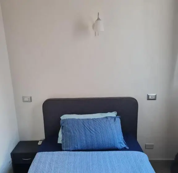 シングルベーシックルーム, B&b Del Corso