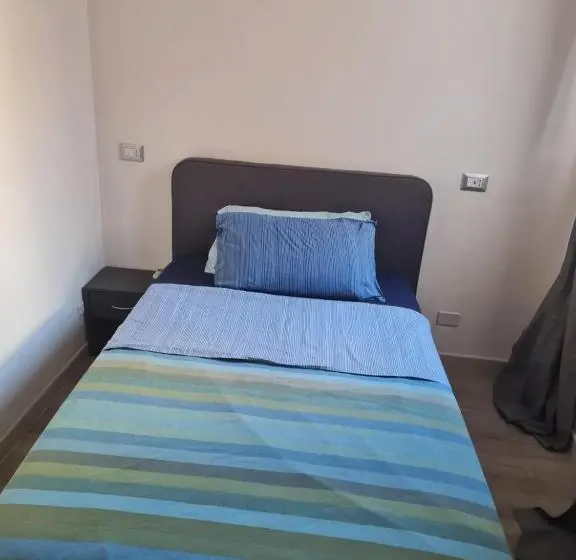 シングルベーシックルーム, B&b Del Corso