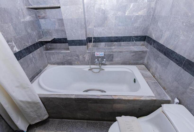 غرفة قياسية ثلاثية, Mix