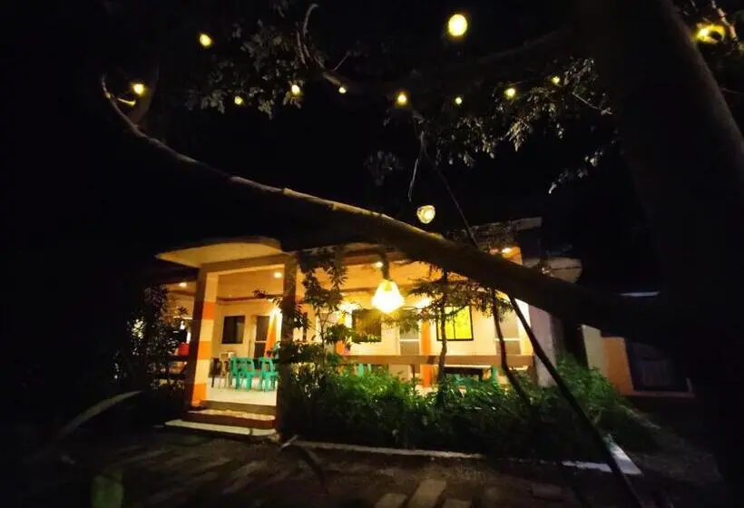 エコノミールーム, Rmtm S Beachfront Accommodation