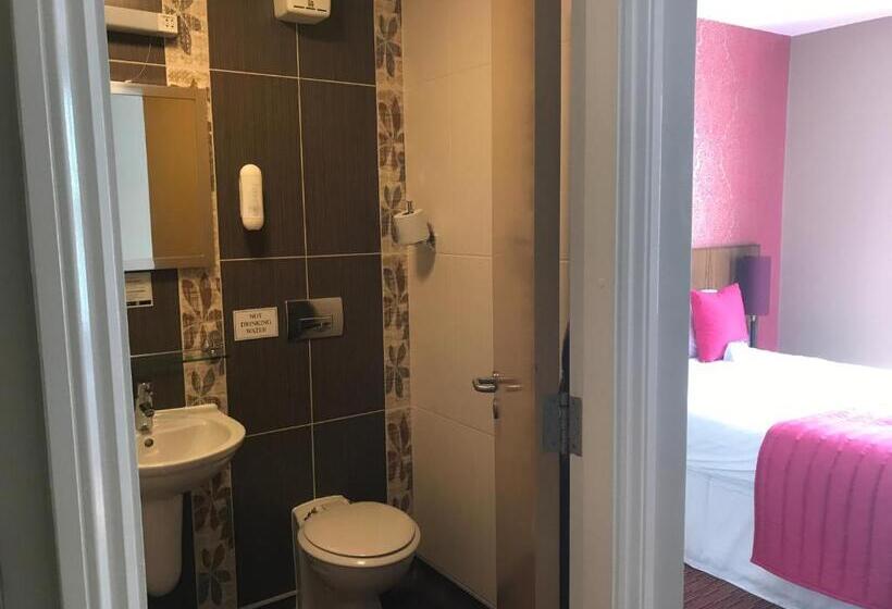 Habitació Estàndard, The Romany Rye Wetherspoon