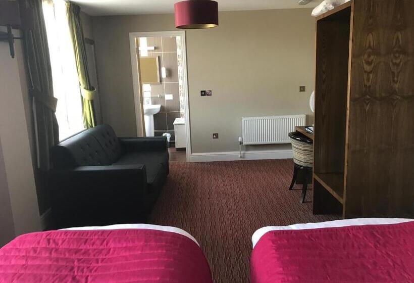 Family Room, The Romany Rye Wetherspoon