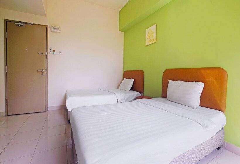 Номер Deluxe, Night Queen Salak Tinggi