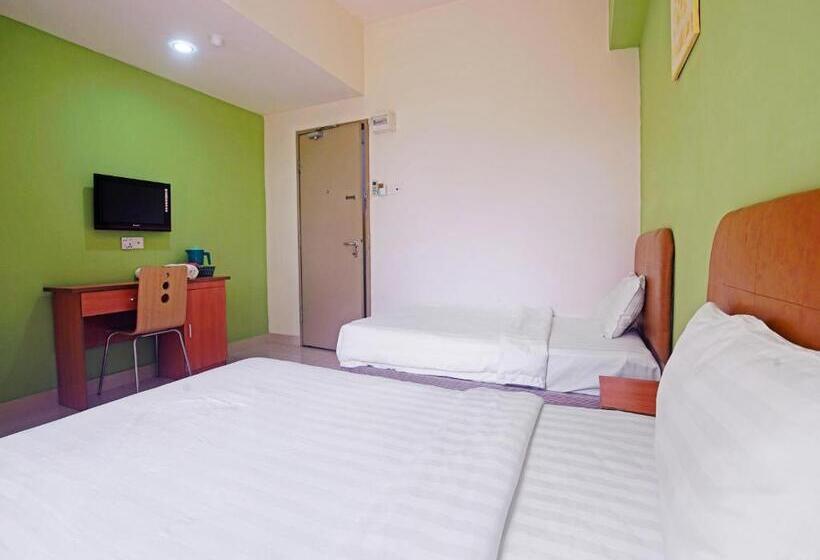 Номер Deluxe, Night Queen Salak Tinggi