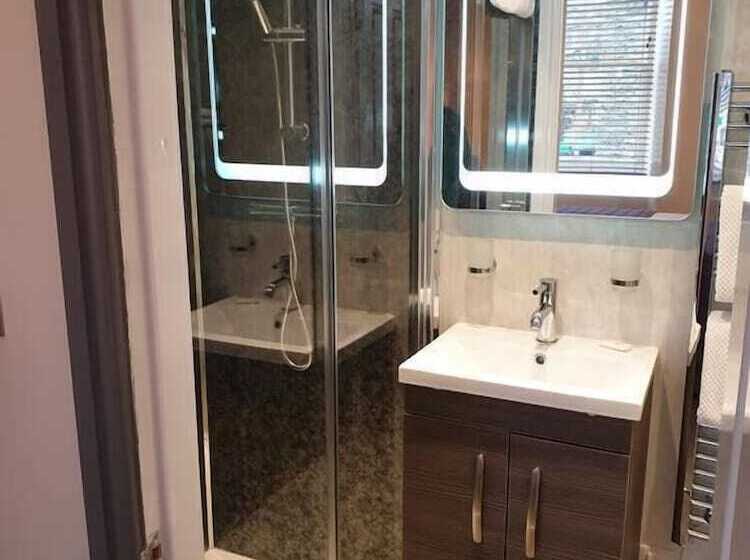 اتاق لوکس, Compston House B&b Adults Only