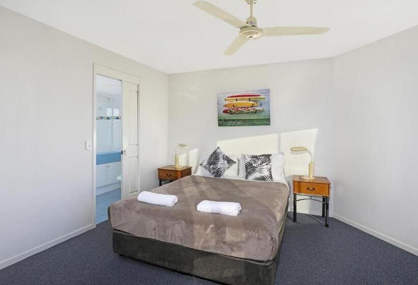 آپارتمان 3 خوابه, Beachside Resort Kawana Waters