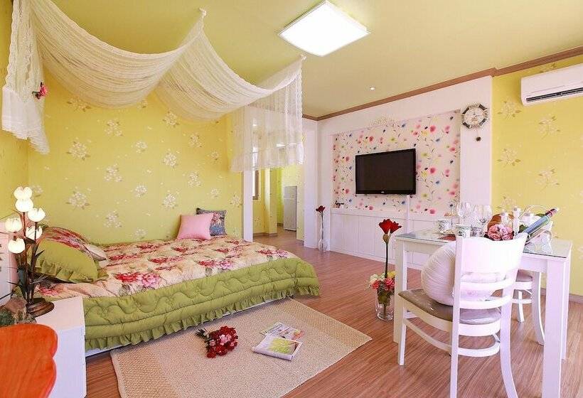 Номер Deluxe, Bellus Rose Pension