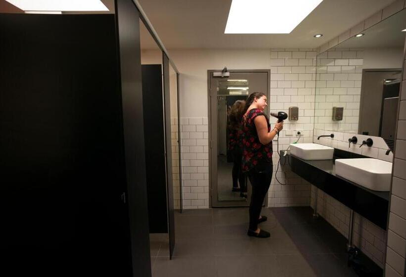 带共用卧室公用房间的床, Yha Brisbane City