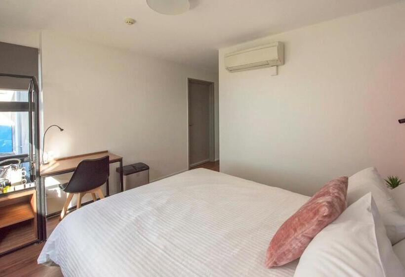 Номер Премиум, Yha Brisbane City