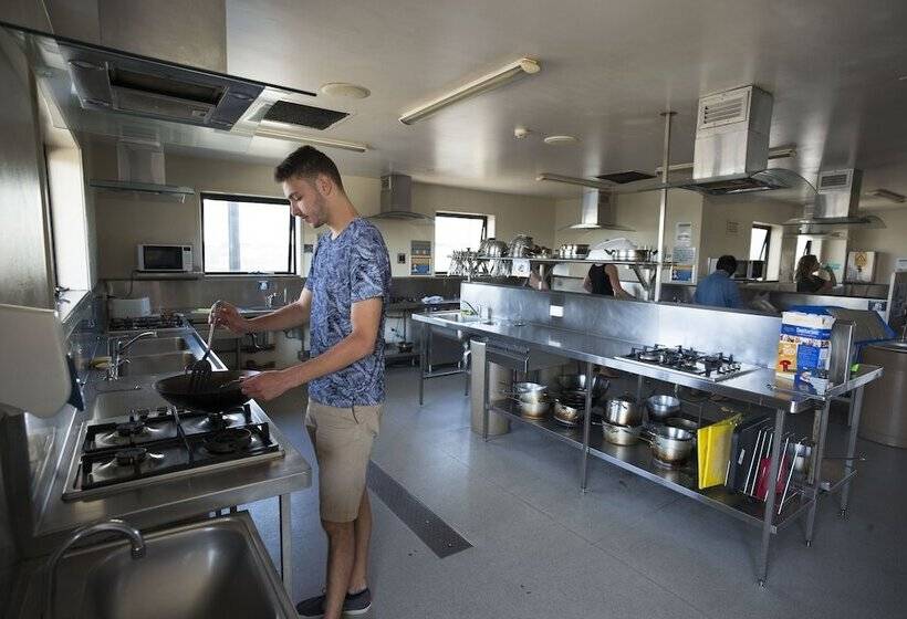 带共用卧室公用房间的床, Yha Brisbane City