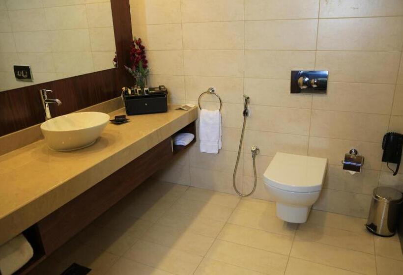 سوییت اجرایی, Cristal Erbil