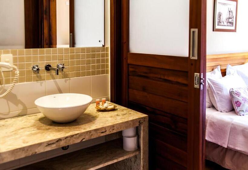 חדר סופריור, Fita Azul