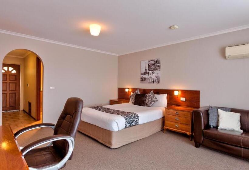 חדר אקזקיוטיב, Hume Country Motor Inn