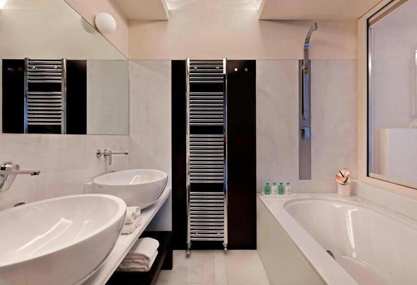 اتاق لوکس, Jw Marriott Venice Resort & Spa