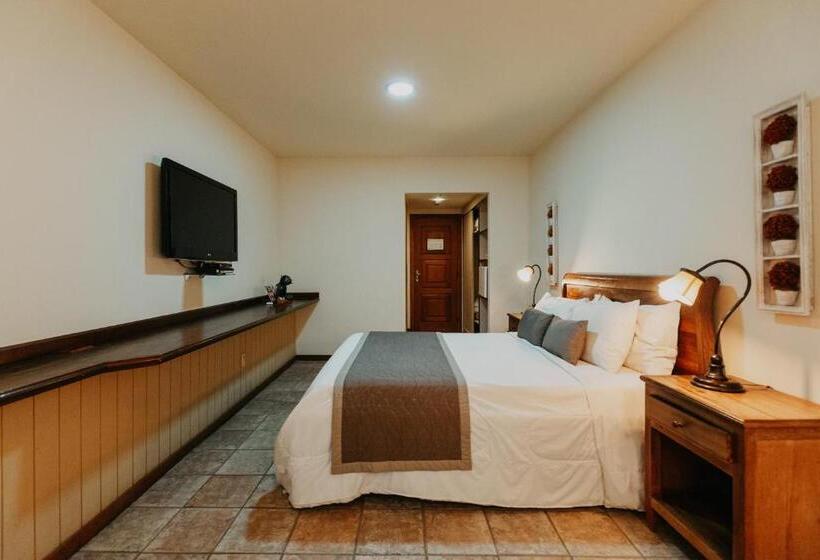 Comfort room with balcony, Kastel Itaipava