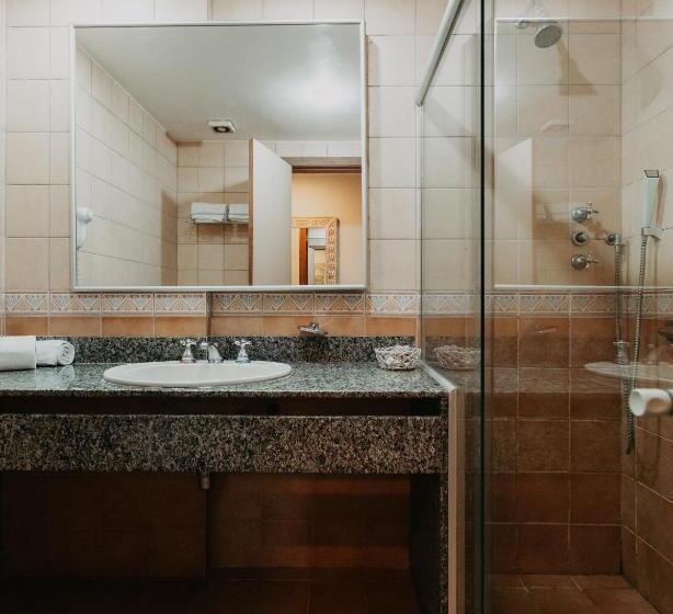 Comfort room with balcony, Kastel Itaipava