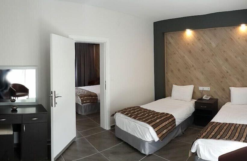 اتاق استاندارد, Kum