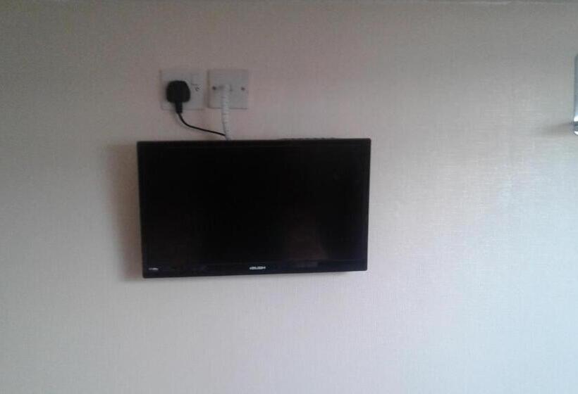 Номер Стандарт, Strides