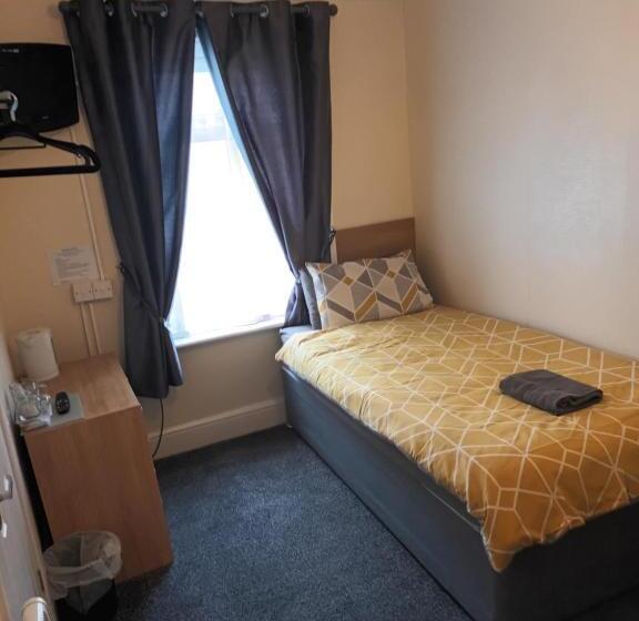 Номер Стандарт, Strides