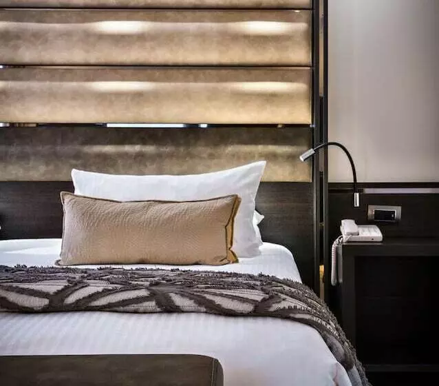 اتاق لوکس, The Square Milano Duomo Preferred Hotels & Resorts