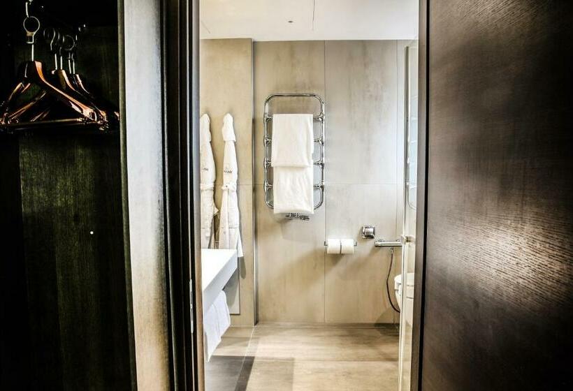 اتاق لوکس یک تخته, The Square Milano Duomo Preferred Hotels & Resorts