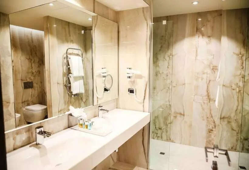 سوییت جونیور, The Square Milano Duomo Preferred Hotels & Resorts