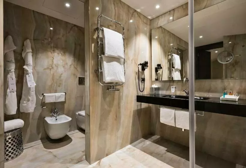 سوییت جونیور, The Square Milano Duomo Preferred Hotels & Resorts