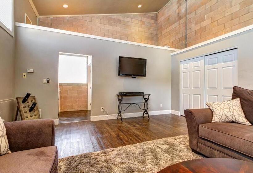 Студия Стандарт, Bella Casa Loft