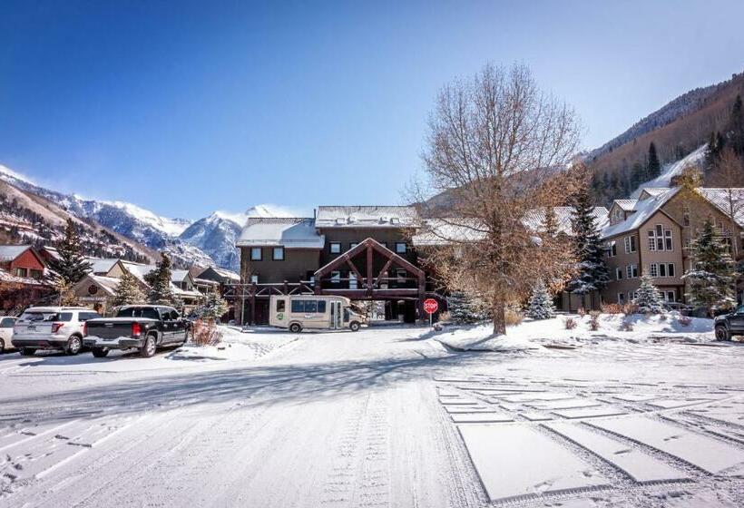 침실 2개 아파트, Double Diamond Ski In/ski Out Chalet