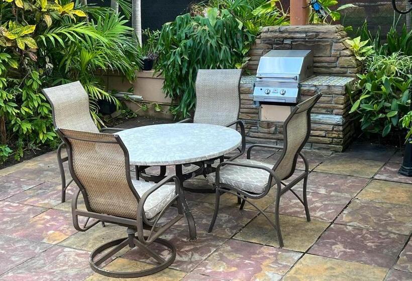 ２ベッドルームアパートメント, Bella Vista Studio