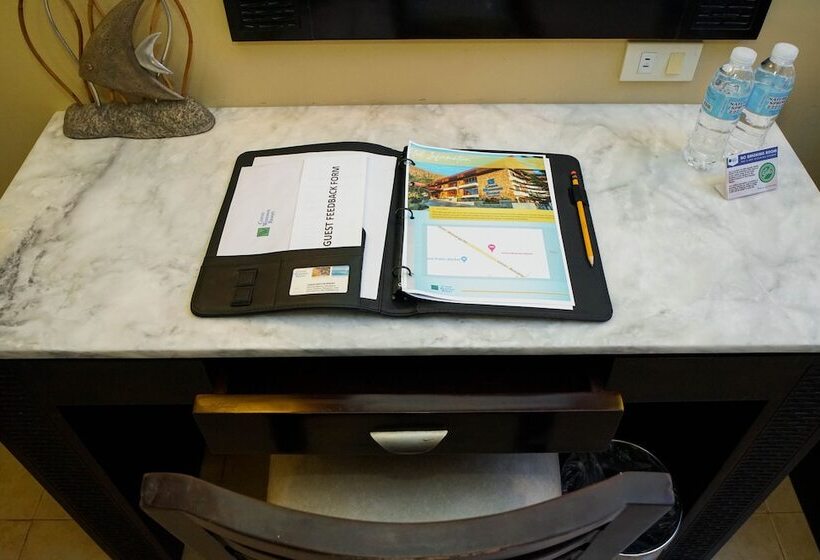 デラックスルーム, Coron Westown Resort