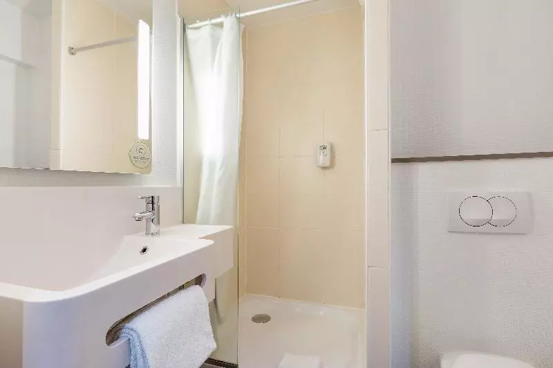 اتاق استاندارد, B&b Hotel Lille Centre Grand Palais