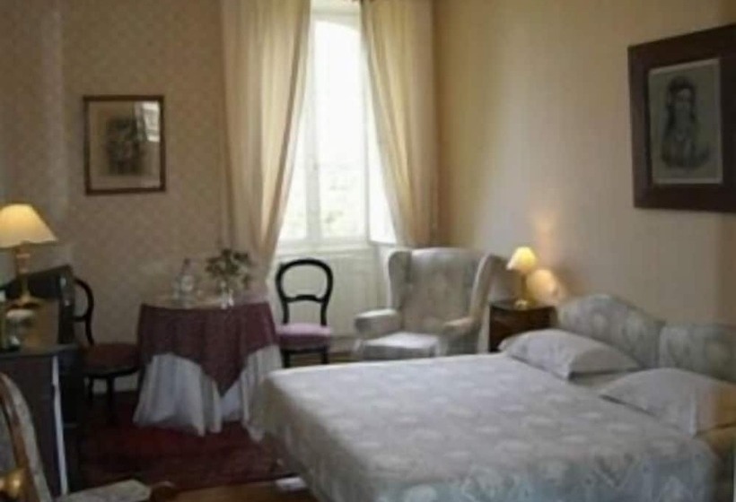 标准间, Château Des Salles