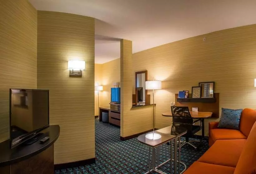 Sviitti, Fairfield Inn & Suites By Marriott Elkhart