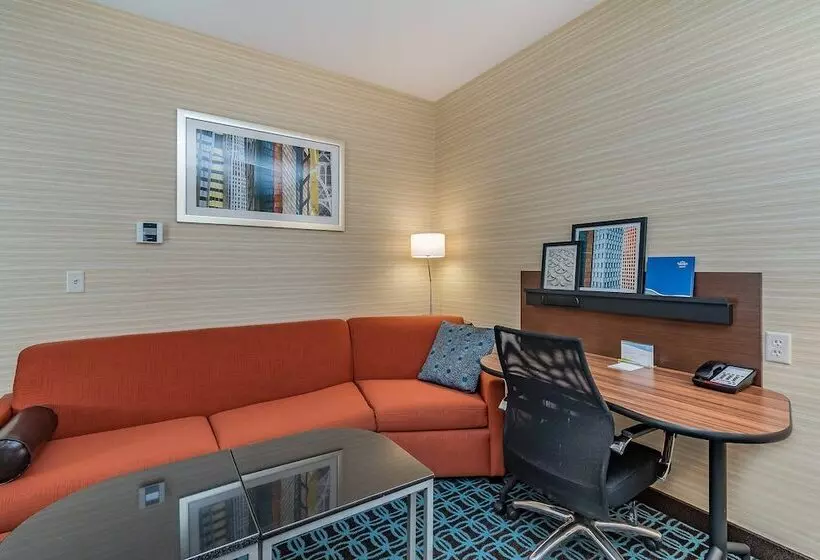 Sviitti, Fairfield Inn & Suites By Marriott Elkhart