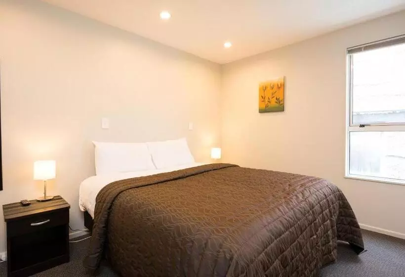 Huoneisto 1 Makuuhuone, Lugano Motor Lodge