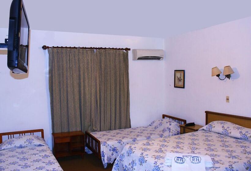 スタンダードトリプルルーム, Richmond